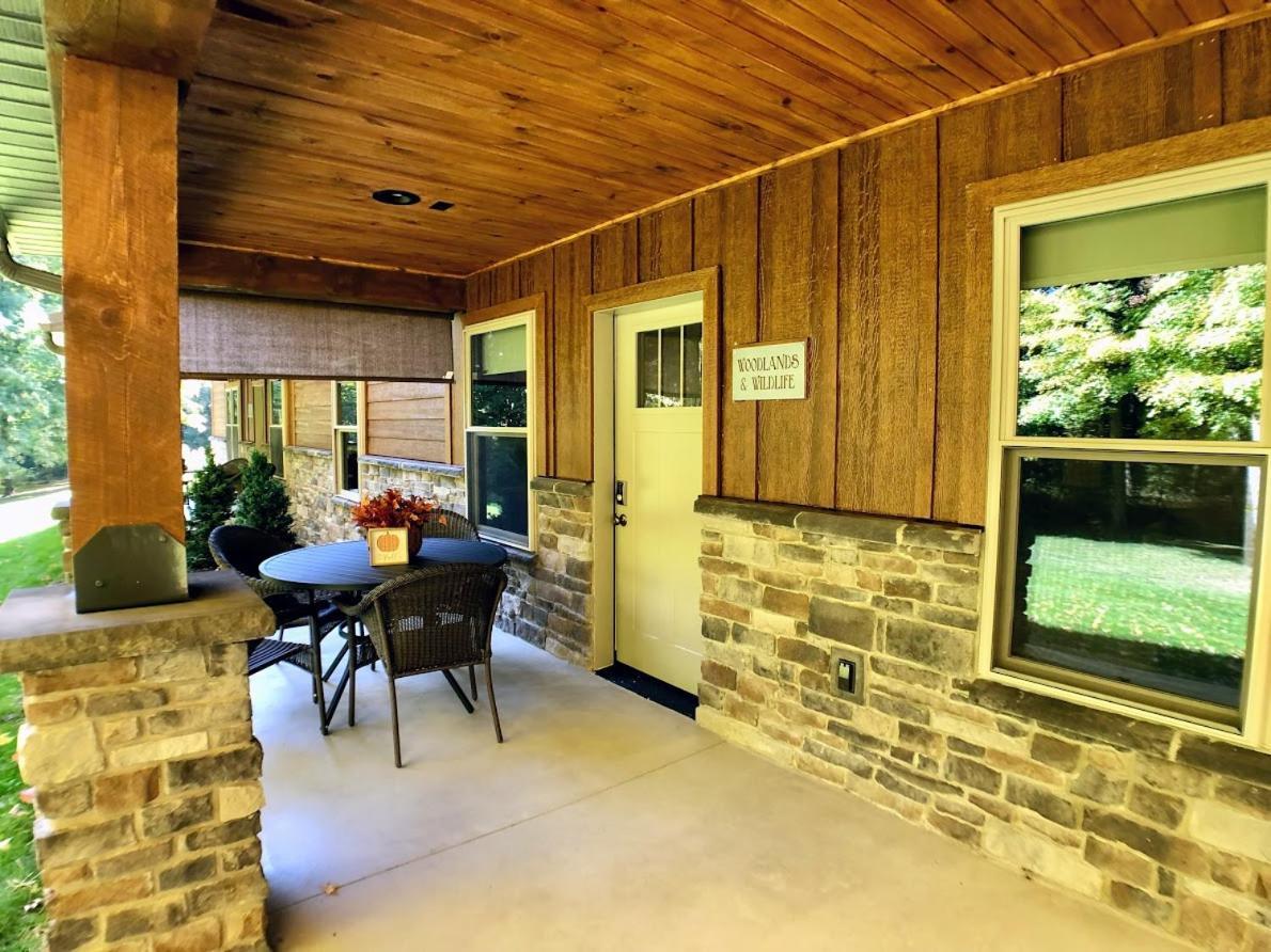 Sojourner'S Lodge & Log Cabin Suites Dundee Exterior photo