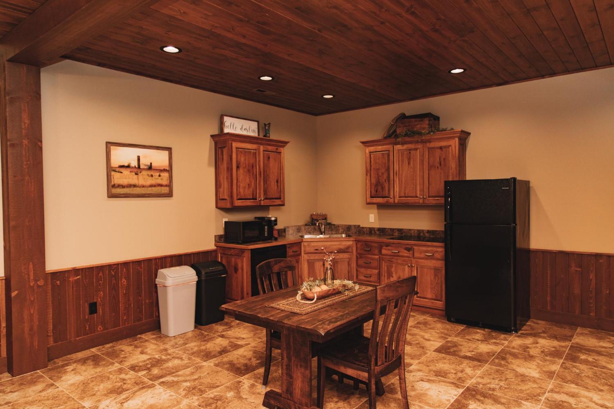 Sojourner'S Lodge & Log Cabin Suites Dundee Exterior photo